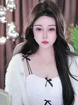 Qiaoqiao  online show from 26, 2, 2025