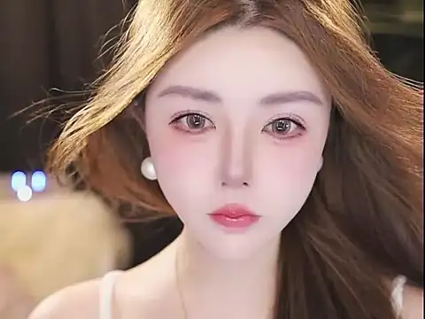 Qiaoqiao  online show from 21, 7, 2026