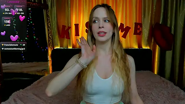  Sandra Tender  online show from 5, 3, 2025