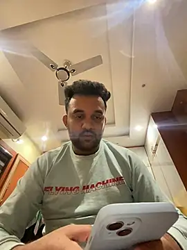 Snapshot of BengaliBabu_Rohan chatting on 7, 12, 2024 BengaliBabu Rohan online show from 7, 12, 2024