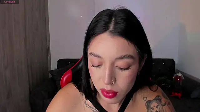 zoee jackson online show from 31, 3, 2026