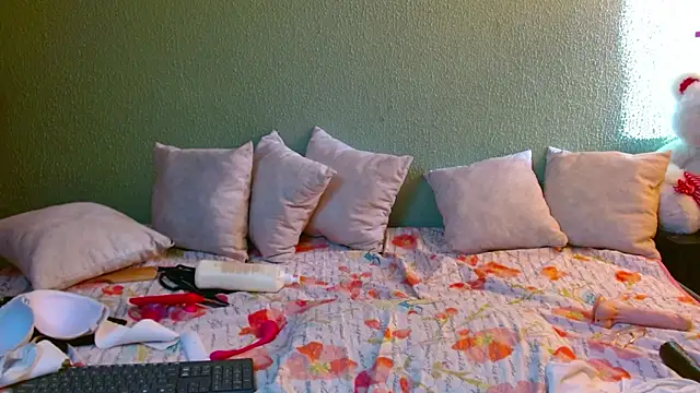 MirandaDream2 online show from 19, 1, 2025