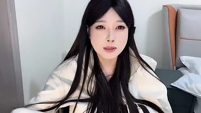 Snapshot of Q-ing chatting on 21, 1, 2025 Q-ing online show from 21, 1, 2025