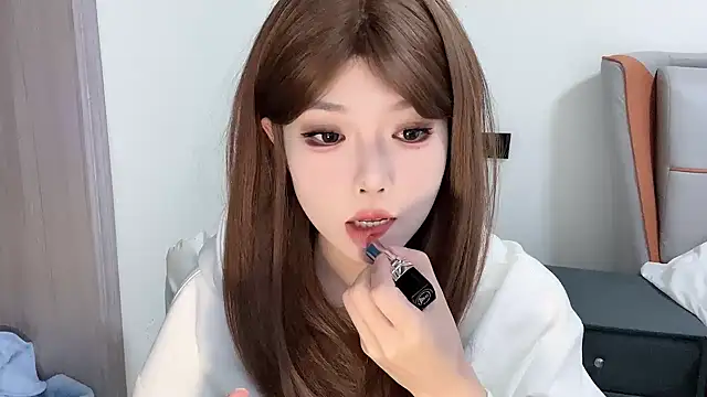 Snapshot of Q-ing chatting on 17, 2, 2025 Q-ing online show from 17, 2, 2025