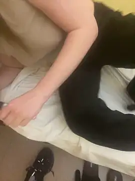 EdnaBradley online show from 16, 2, 2026