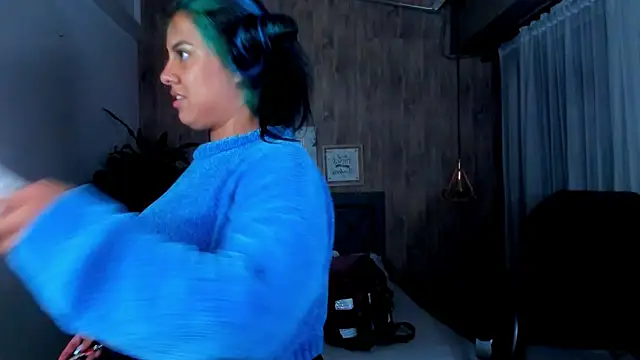 Xisu  online show from 30, 1, 2025