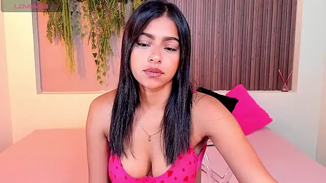 Snapshot of AmyBarton02 chatting on 10, 9, 2025 AmyBarton02 online show from 10, 9, 2025