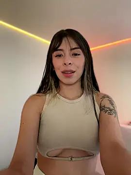 AmmyCollinsW online show from 3, 12, 2025