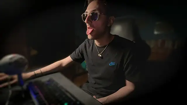 Snapshot of Stefisexy91 chatting on 16, 10, 2025 Stefisexy91 online show from 16, 10, 2025