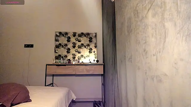 Snapshot of Selena_Rase chatting on 16, 11, 2025 Selena Rase online show from 16, 11, 2025