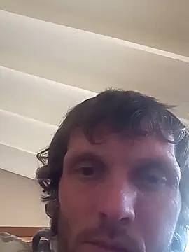 luke thighwalker2469 online show from 8, 3, 2025