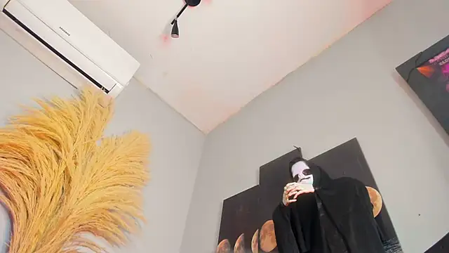 ALICEPOIXXXON online show from 30, 10, 2025