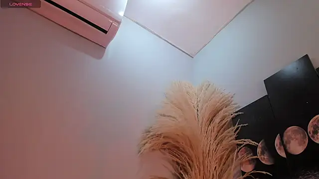 ALICEPOIXXXON online show from 5, 12, 2025