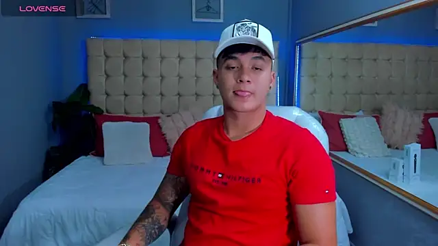 Cristopher strong online show from 28, 9, 2025