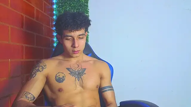 Snapshot of Demitryo chatting on 19, 2, 2026 Demitryo online show from 19, 2, 2026