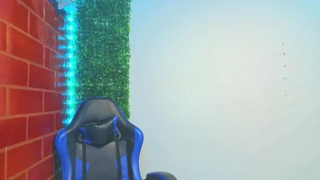 Snapshot of Demitryo chatting on 4, 3, 2026 Demitryo online show from 4, 3, 2026