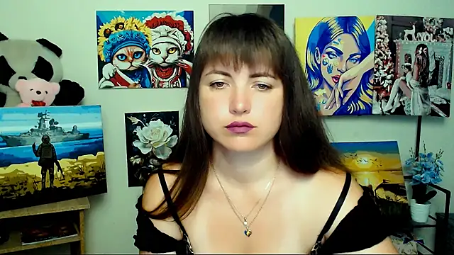 Snapshot of Darina_M_ chatting on 3, 7, 2026 Darina M online show from 3, 7, 2026