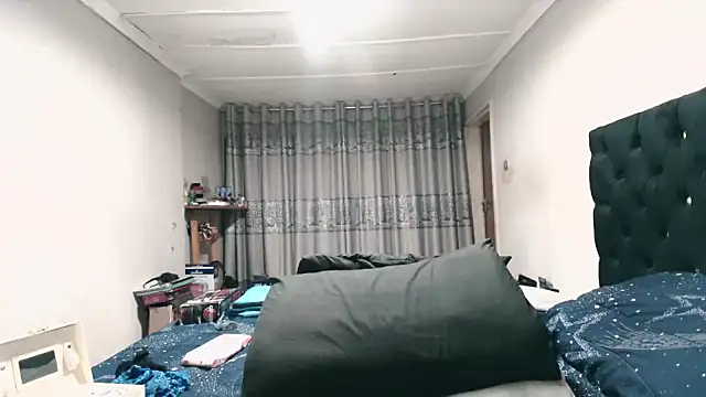 Snapshot of Indianmayaxoxo chatting on 5, 12, 2025 Indianmayaxoxo online show from 5, 12, 2025