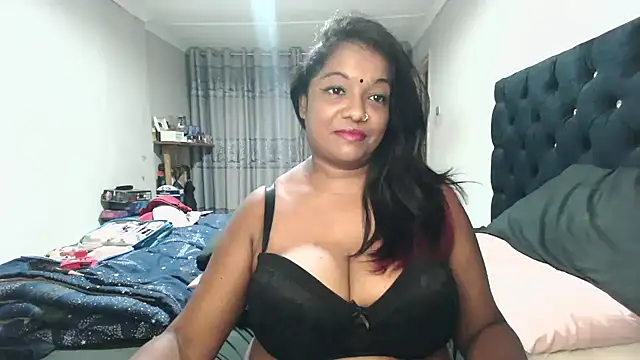 Snapshot of Indianmayaxoxo chatting on 11, 2, 2026 Indianmayaxoxo online show from 11, 2, 2026