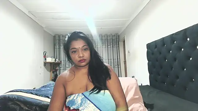 Snapshot of Indianmayaxoxo chatting on 12, 6, 2026 Indianmayaxoxo online show from 12, 6, 2026