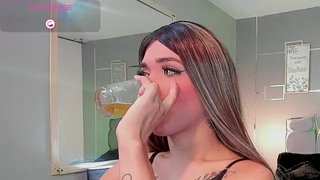 Micaela Rangel online show from 19, 1, 2025