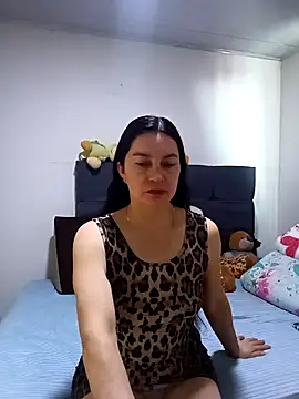 renata hot1 online show from 17, 12, 2025