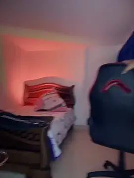 Snapshot of cristina1800 chatting on 19, 3, 2025 cristina1800 online show from 19, 3, 2025