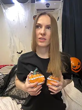 RachelBelI online show from 19, 10, 2025