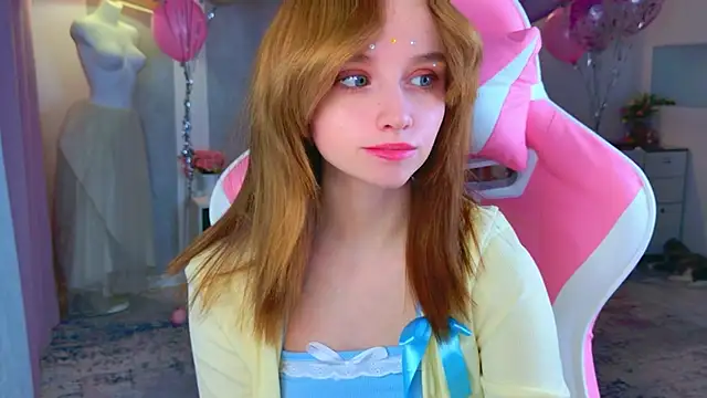 b4by LoL1 online show from 28, 11, 2025