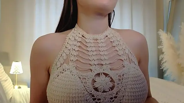 Snapshot of illumiangel chatting on 4, 6, 2026 illumiangel online show from 4, 6, 2026