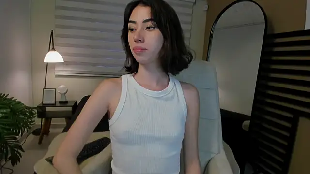 Catyloves online show from 21, 4, 2026