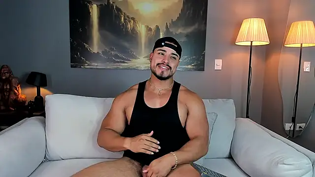 Snapshot of ApoloMakris chatting on 5, 5, 2026 ApoloMakris online show from 5, 5, 2026