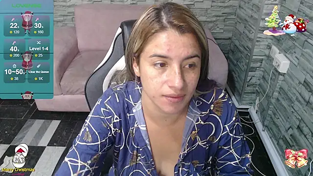 Snapshot of Valerie_b chatting on 28, 12, 2024 Valerie b online show from 28, 12, 2024