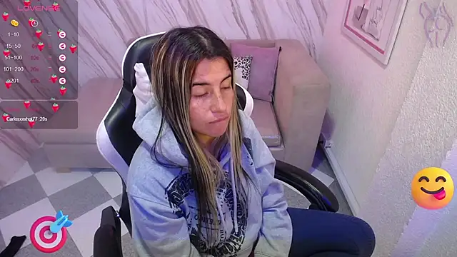 Snapshot of Valerie_b chatting on 28, 2, 2025 Valerie b online show from 28, 2, 2025