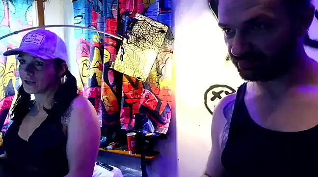 Snapshot of KRYZTALYNXXX chatting on 8, 12, 2024 KRYZTALYNXXX online show from 8, 12, 2024