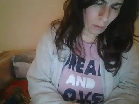 hairygirl80 online show from 29, 1, 2025