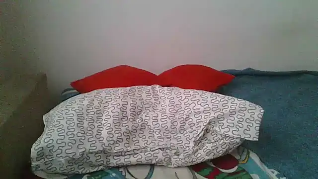 Snapshot of hairygirl80 chatting on 20, 2, 2026 hairygirl80 online show from 20, 2, 2026