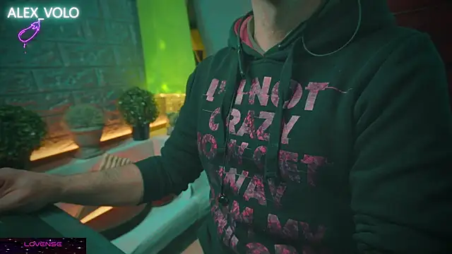 alex-volo online show from 18, 1, 2025