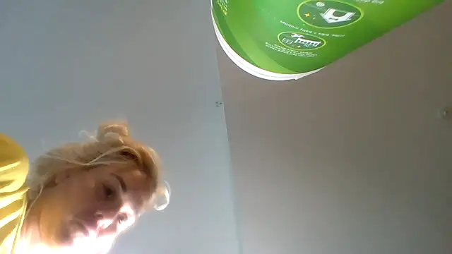 badblondebunny online show from 17, 3, 2026