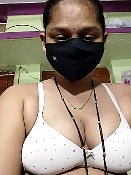 Snapshot of Kashish_18 chatting on 4, 6, 2026 Kashish 18 online show from 4, 6, 2026