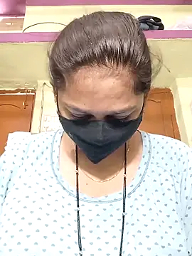 Snapshot of Kashish_18 chatting on 12, 6, 2026 Kashish 18 online show from 12, 6, 2026