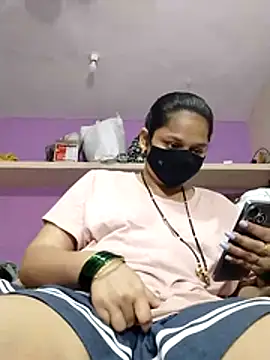Snapshot of Kashish_18 chatting on 29, 6, 2026 Kashish 18 online show from 29, 6, 2026