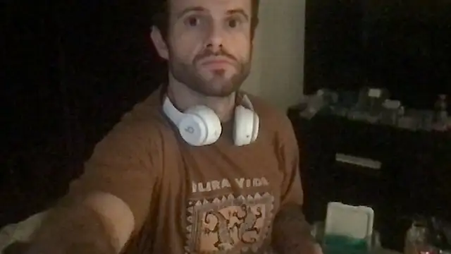 Snapshot of SpunCandy chatting on 15, 9, 2025 SpunCandy online show from 15, 9, 2025