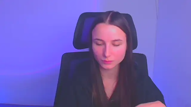 Snapshot of Eva_Janee chatting on 18, 12, 2024 Eva Janee online show from 18, 12, 2024