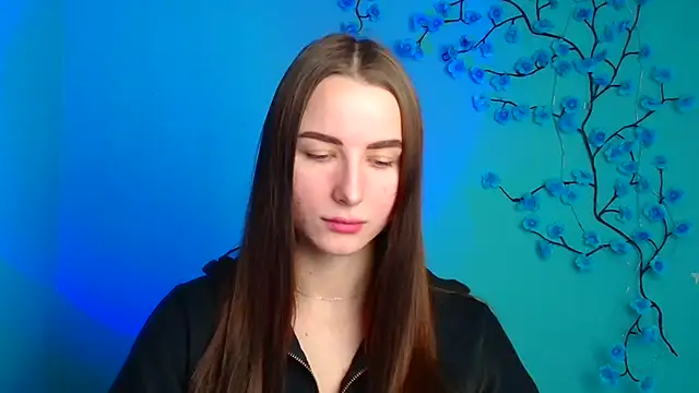 Eva Janee online show from 4, 3, 2026