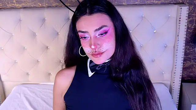 SeleneeEvanss online show from 24, 10, 2025