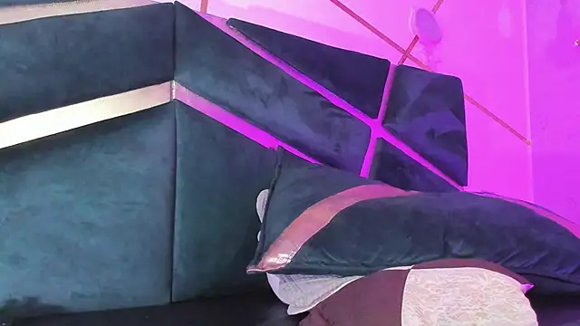 Charlie Williams online show from 16, 1, 2025