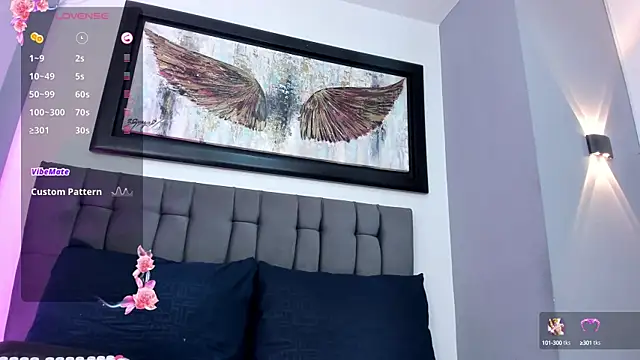 EvaaLovia1 online show from 11, 10, 2025