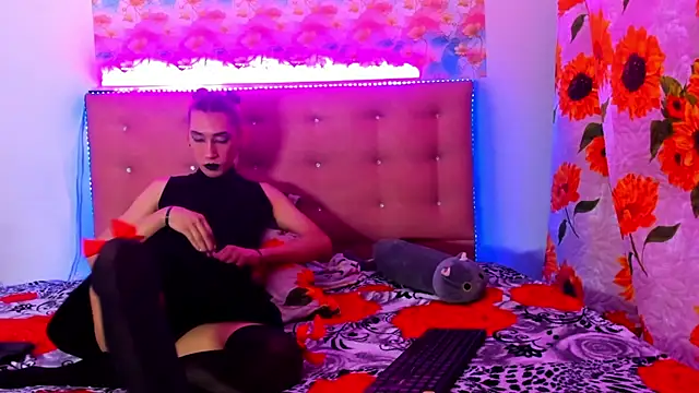 khandyzBlum online show from 1, 3, 2025