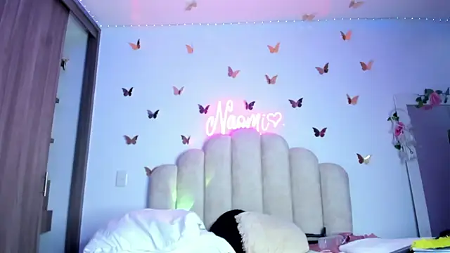 NaomiAsha online show from 26, 10, 2025